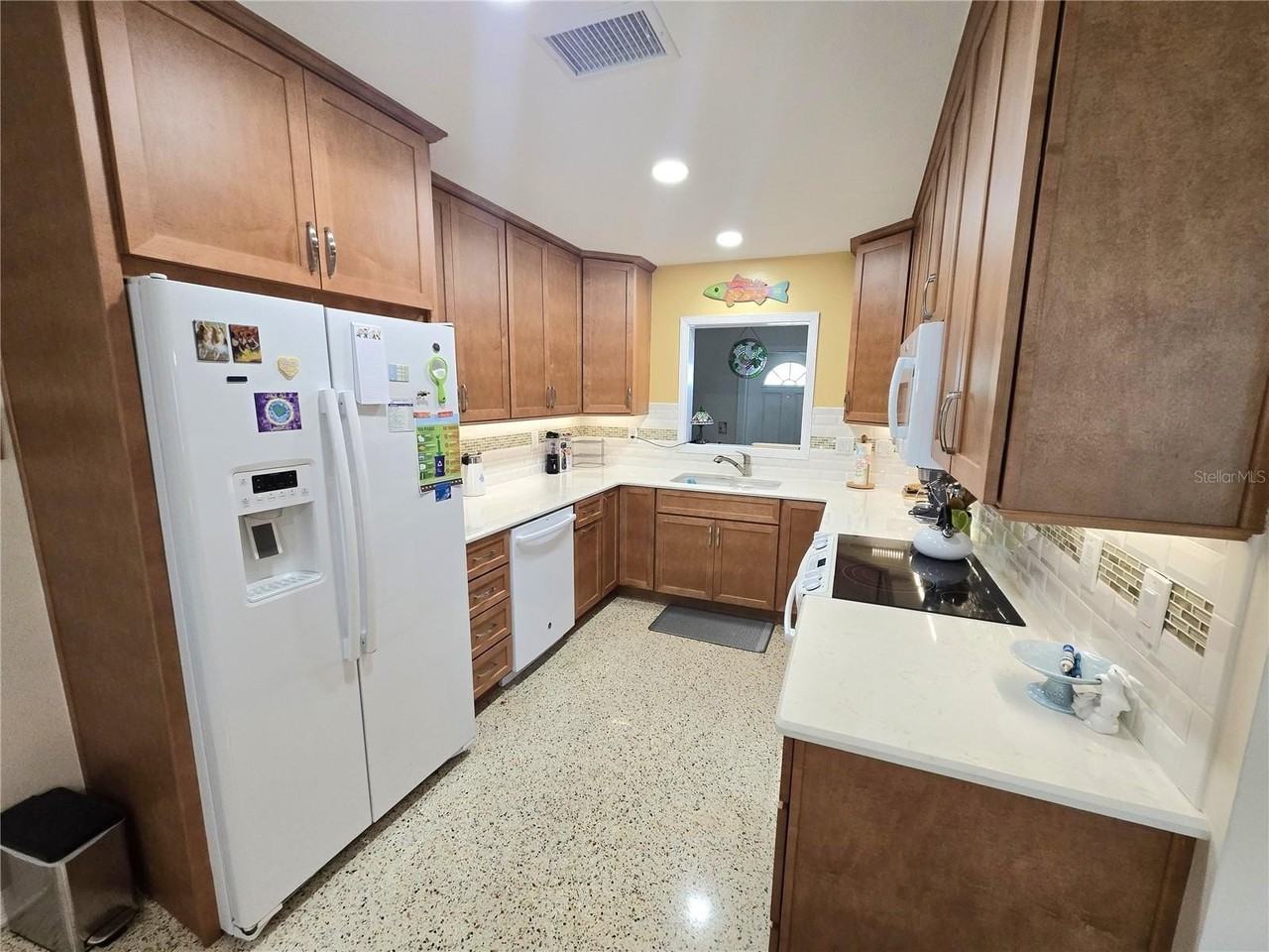 5116 13th Avenue Dr W - Photo 4 of 24