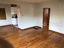 1000 W Miller Ave - Photo 4 of 24