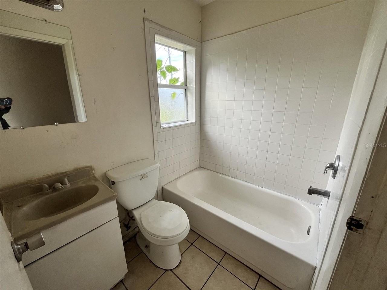 311 E Magnolia St #2 - Photo 3 of 13