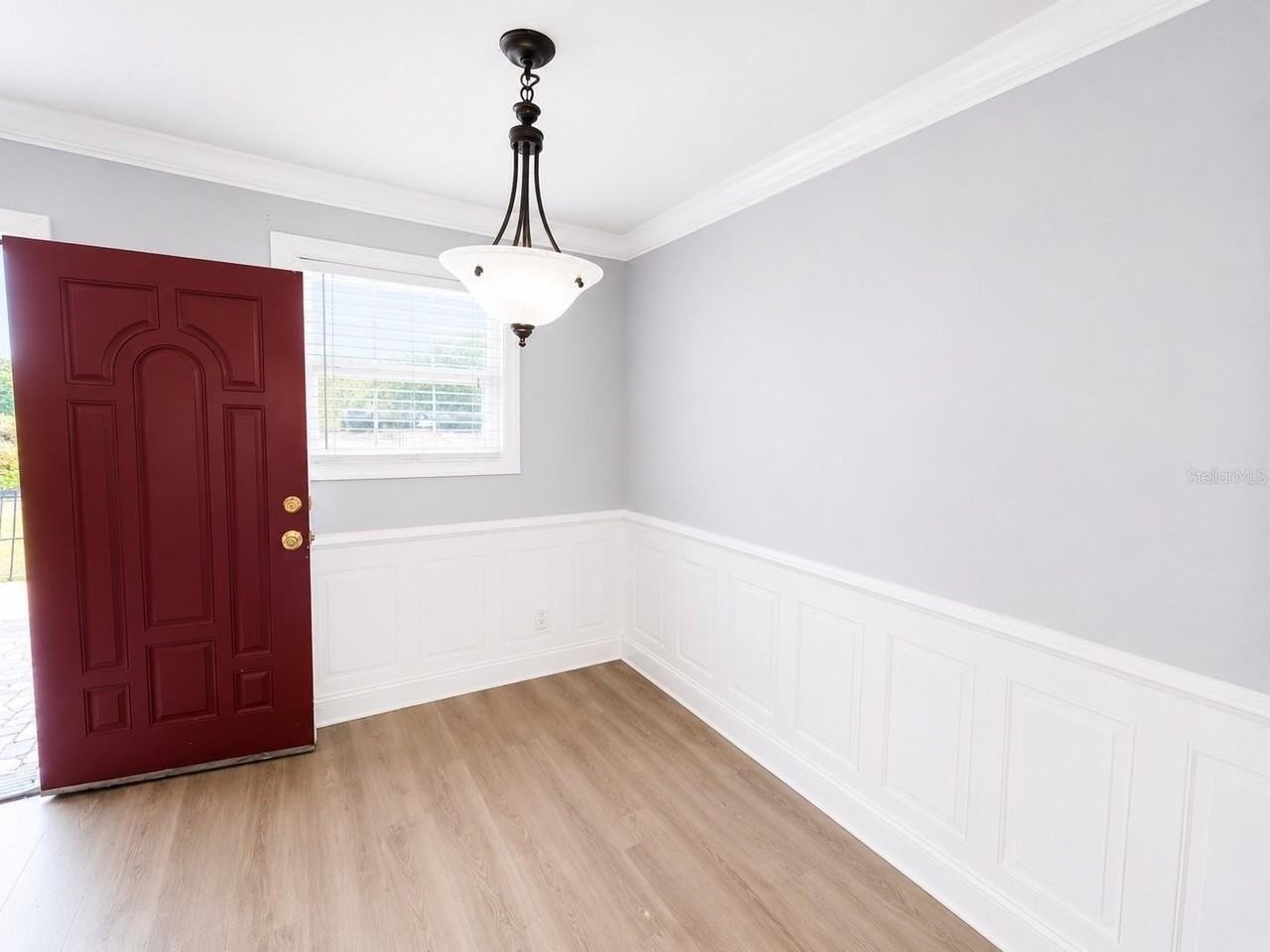 4666 Ken Knight Dr N - Photo 4 of 23