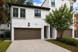featured image of 412 S Albany Ave #3
