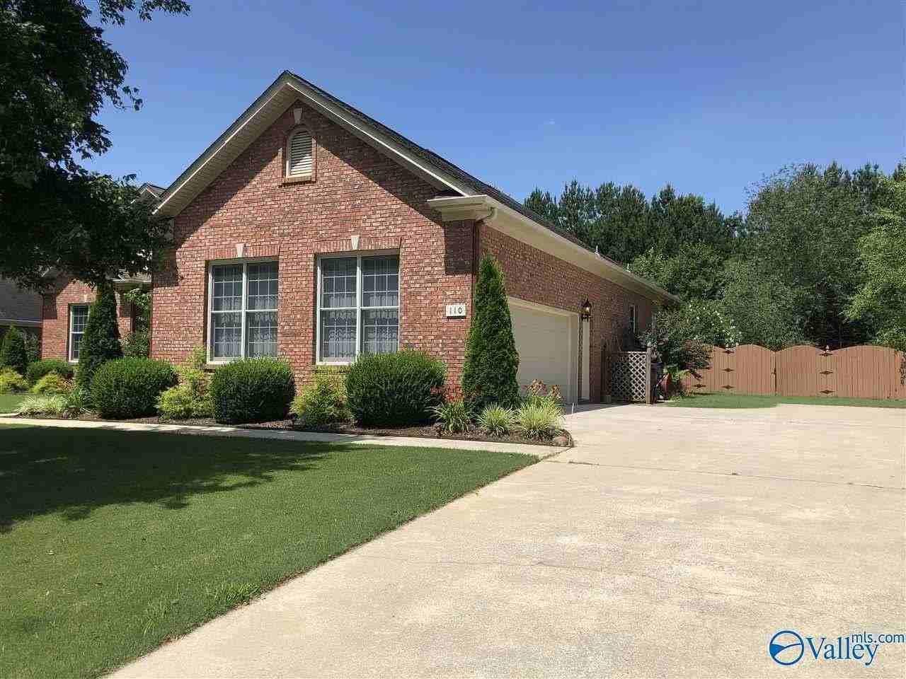 110 Alexandria Dr - Photo 2 of 21