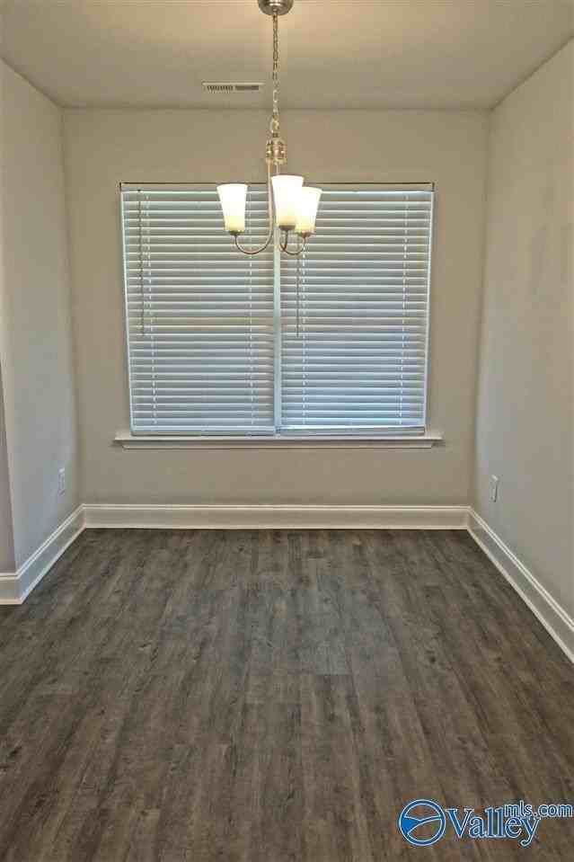 133 Ardsley Dr - Photo 6 of 24