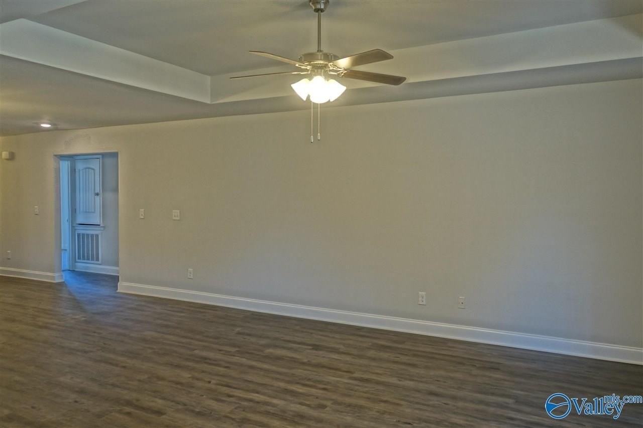 133 Ardsley Dr - Photo 7 of 24