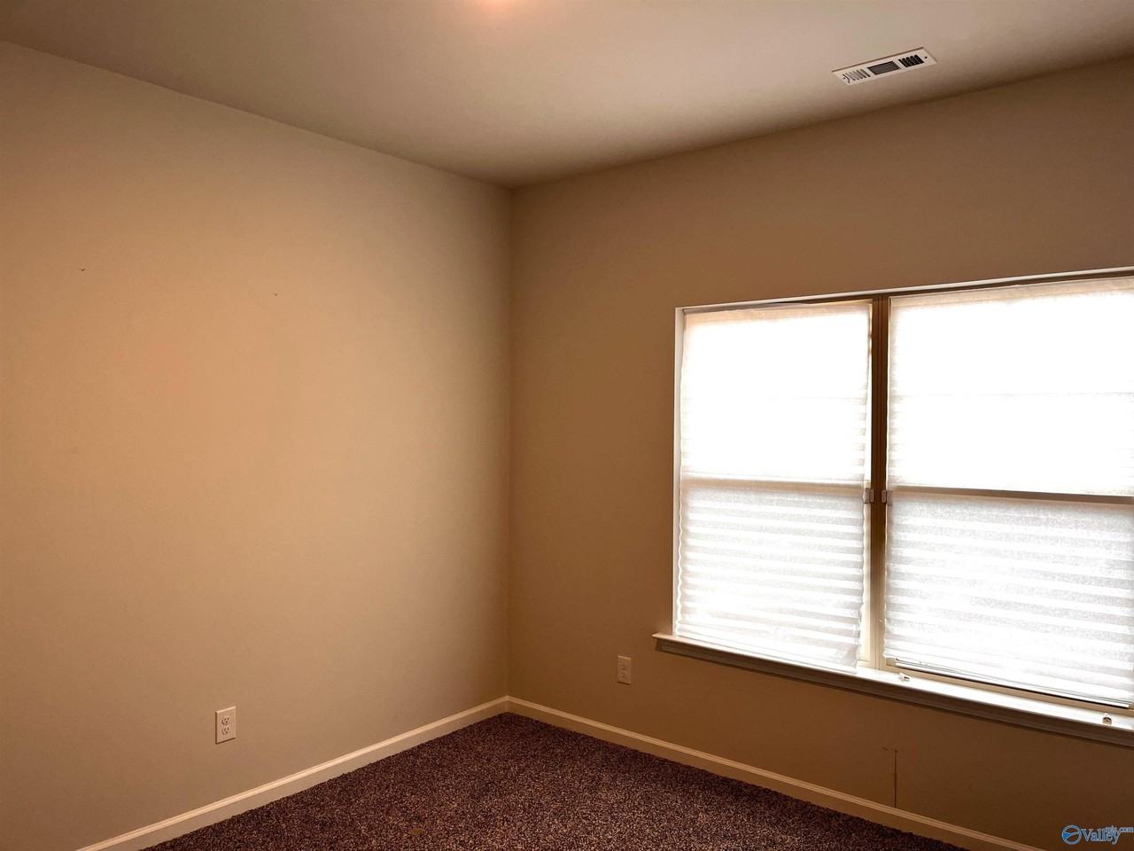109 High Leaf Dr - Photo 6 of 11