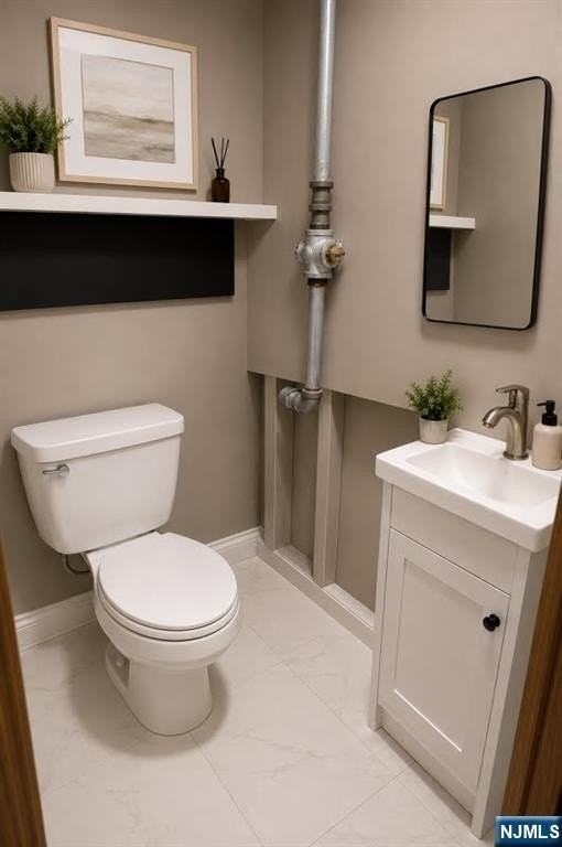 123 Summit Ave - Photo 2 of 5