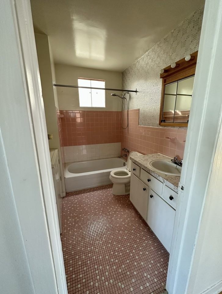 8609 Rue Daoust - Photo 5 of 10