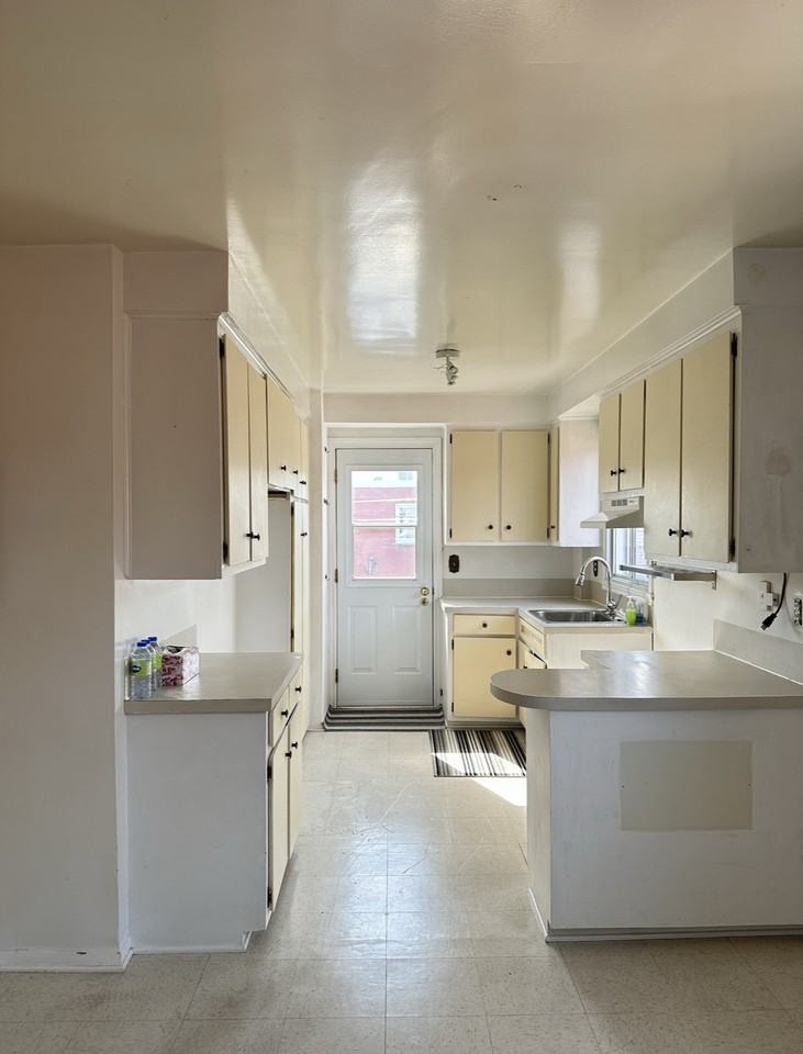 8609 Rue Daoust - Photo 6 of 10
