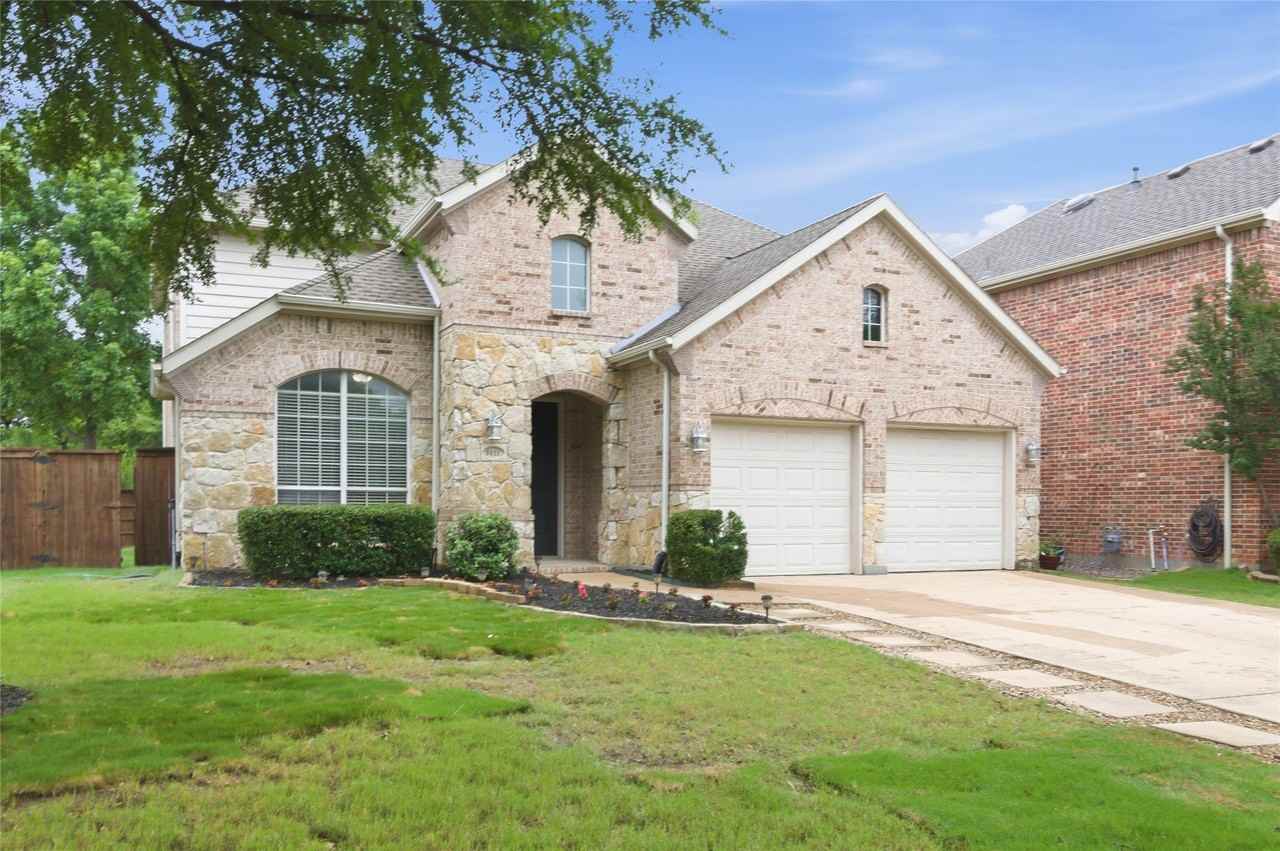 1411 Golf Club Dr - Photo 2 of 40
