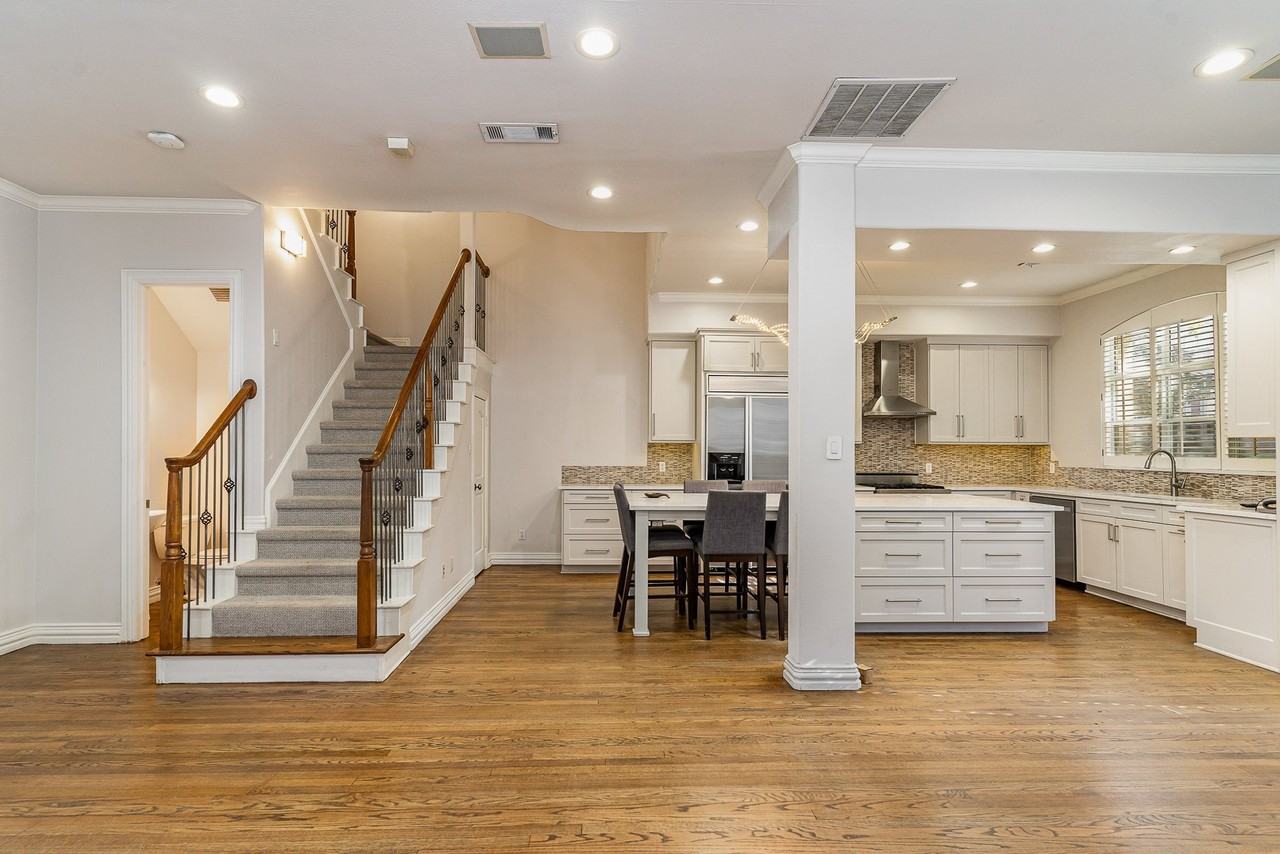 3314 Blackburn St - Photo 4 of 12