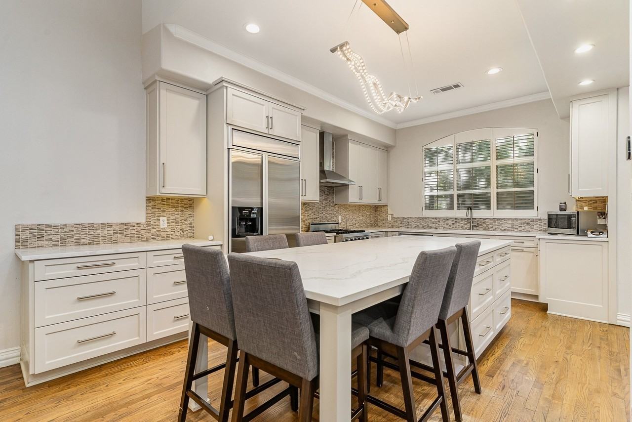 3314 Blackburn St - Photo 6 of 12