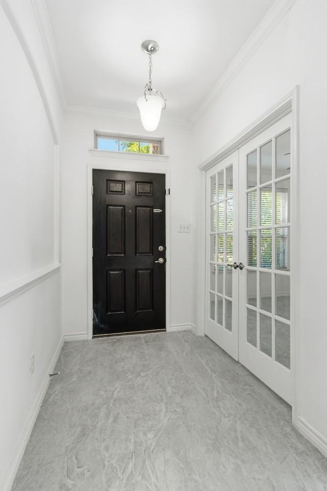 11300 Hubbard Creek Dr - Photo 5 of 38