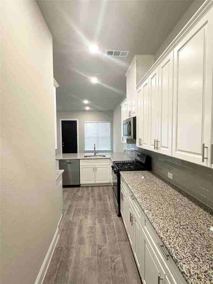 6261 Rilla St - Photo 6 of 21