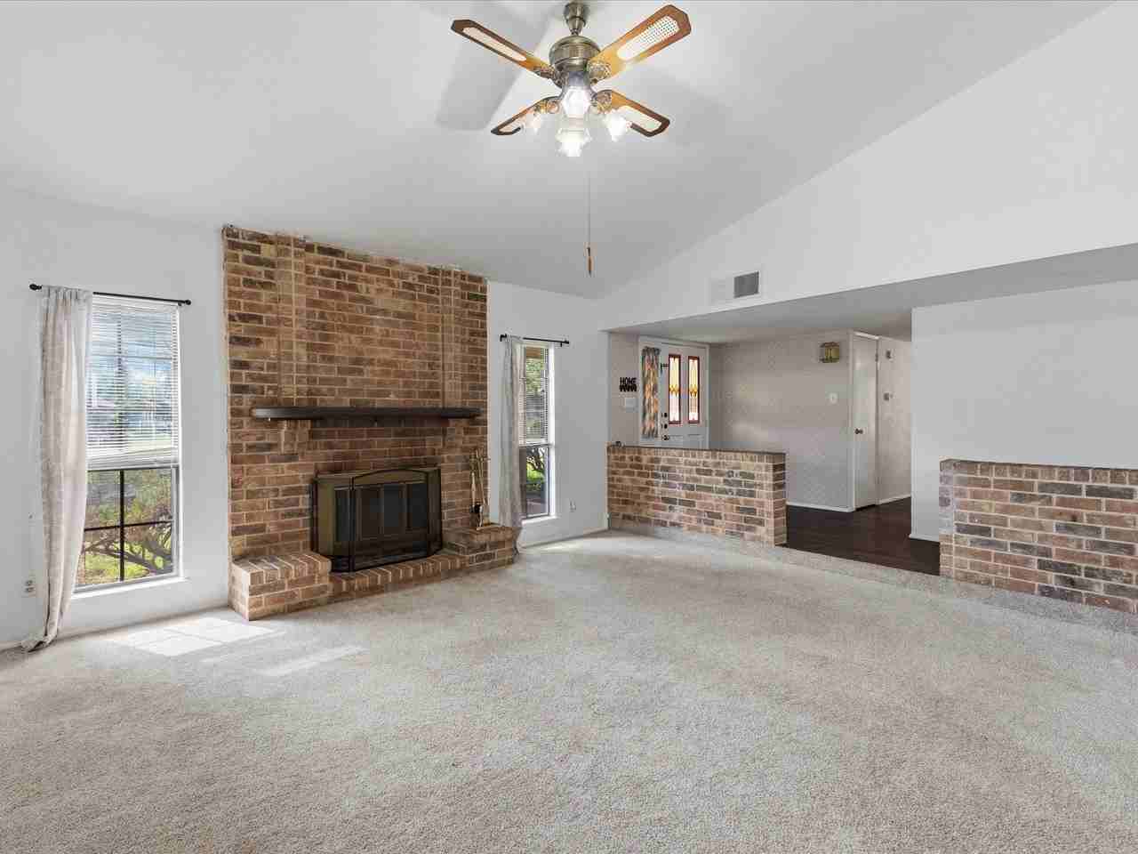 7612 Jerome Dr - Photo 7 of 32