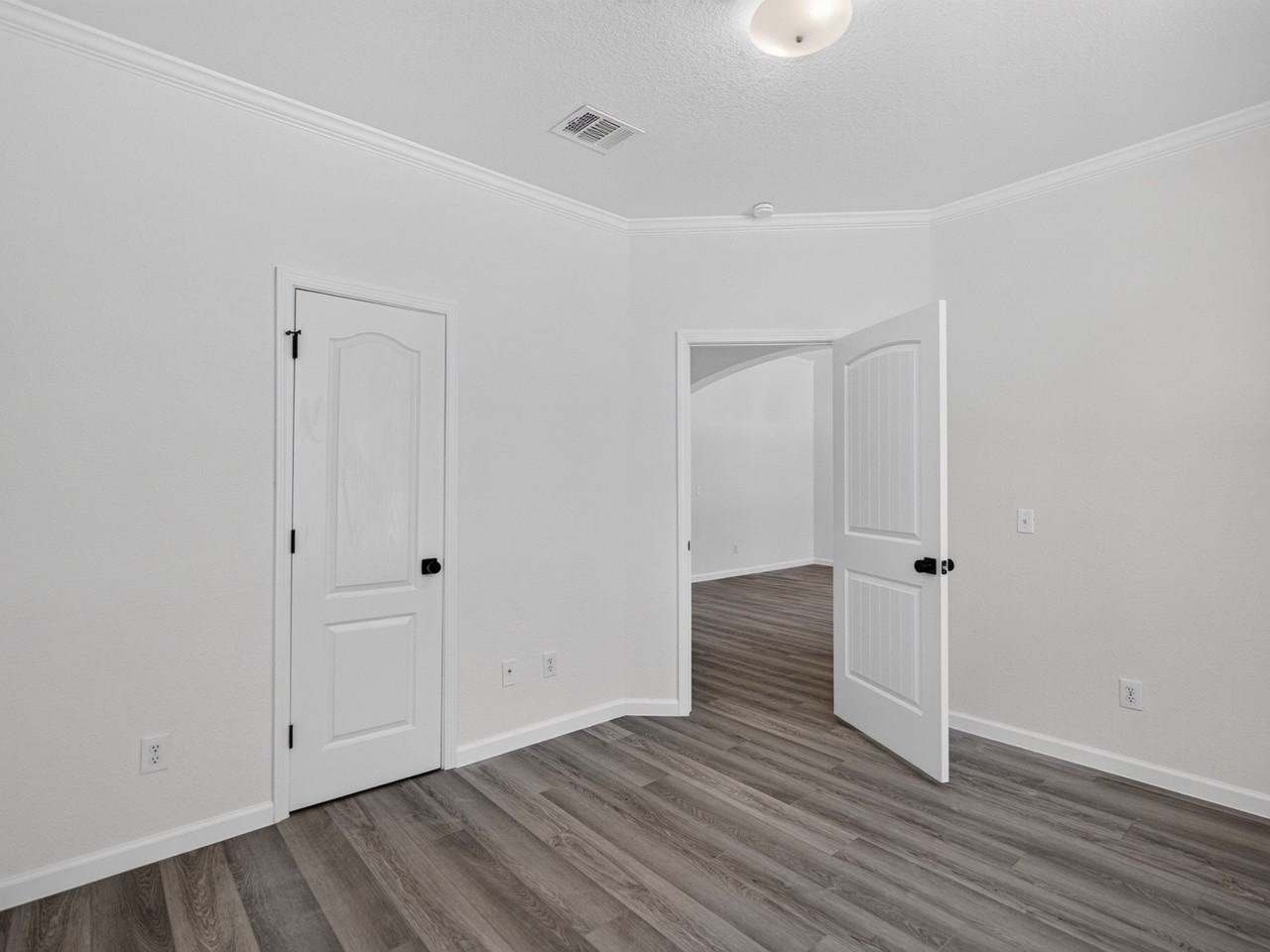 1712 Elm Spring Ct - Photo 6 of 34