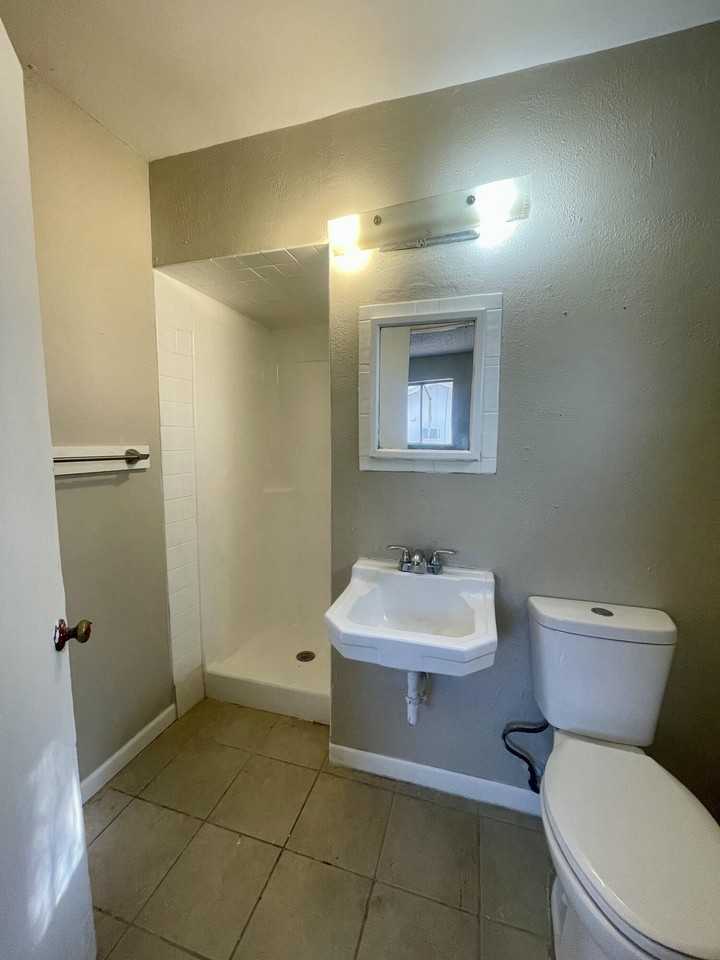 2030 Cattail Ln #4 - Photo 5 of 11