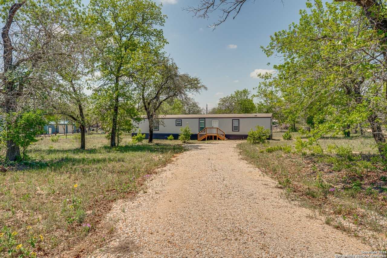 78 Spanish Oak Rd - Photo 5 of 48
