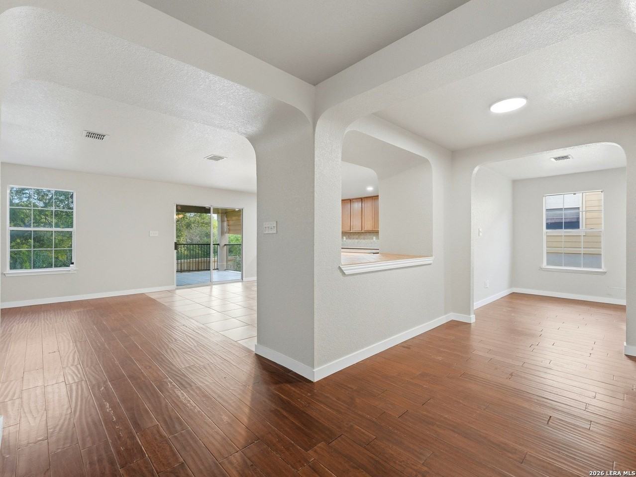 6740 Wayman Rdg - Photo 6 of 33