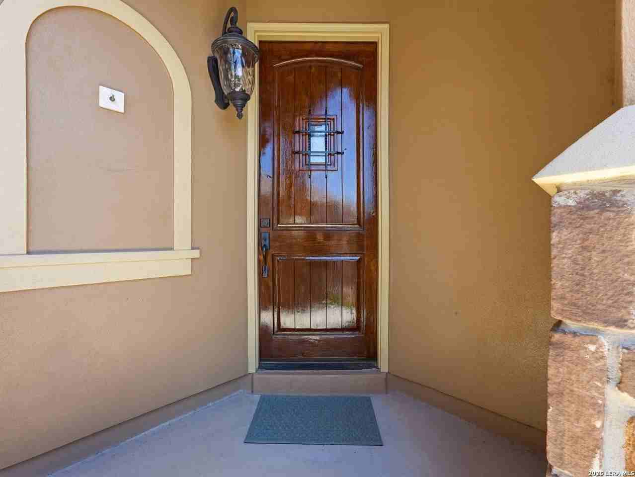 4127 Woodbridge Way - Photo 4 of 37