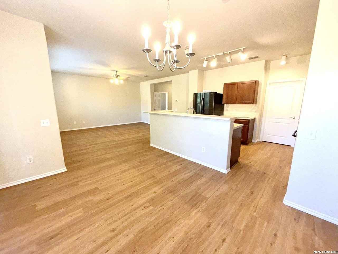 8531 Pecan Cross - Photo 7 of 15