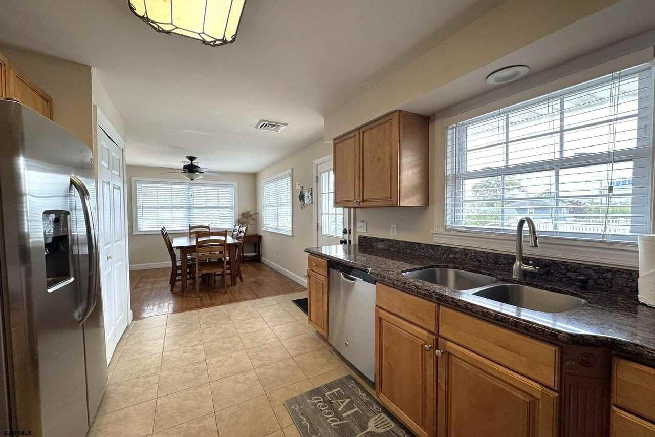 111 W Inlet Rd #2 - Photo 6 of 24