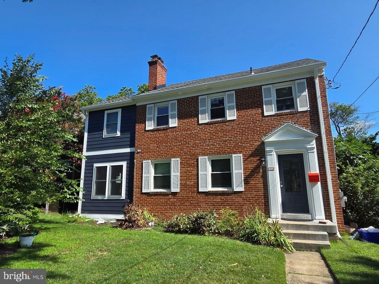 11 Indian Spring Dr