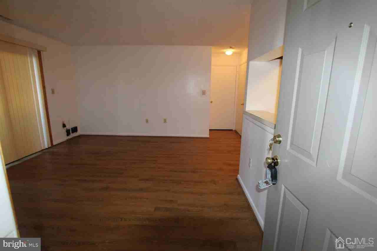 5310 Ravens Crest Dr - Photo 5 of 20