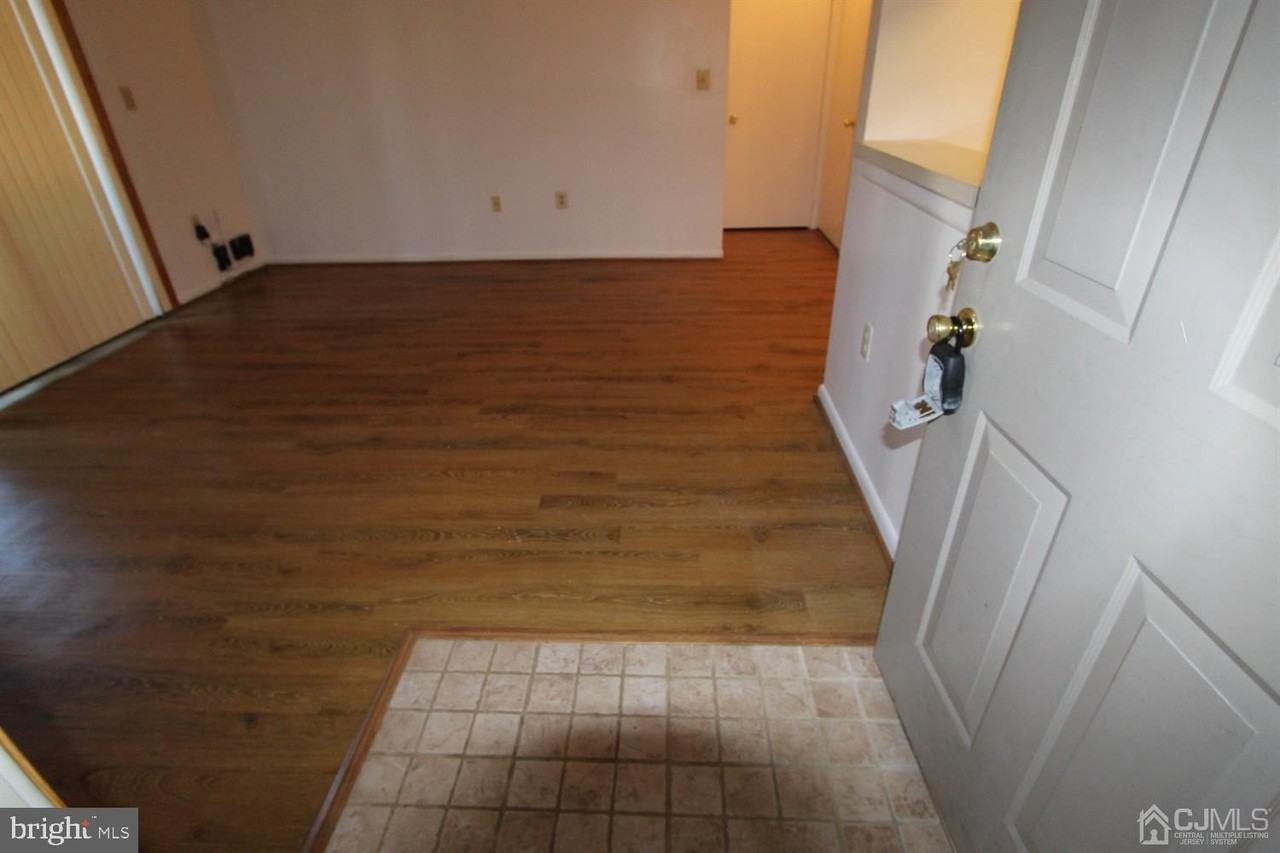 5310 Ravens Crest Dr - Photo 6 of 20