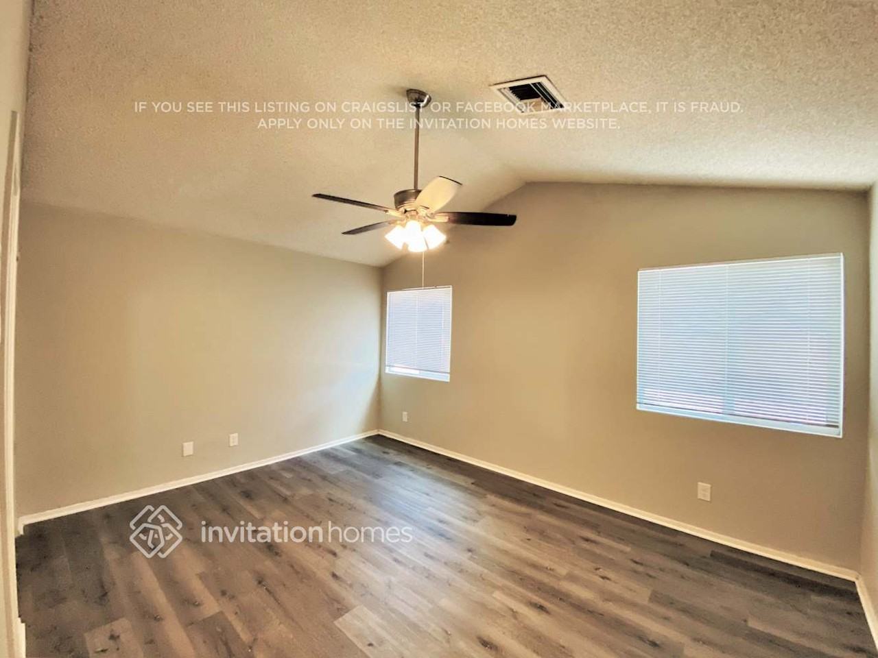 3841 W Folley St - Photo 6 of 18