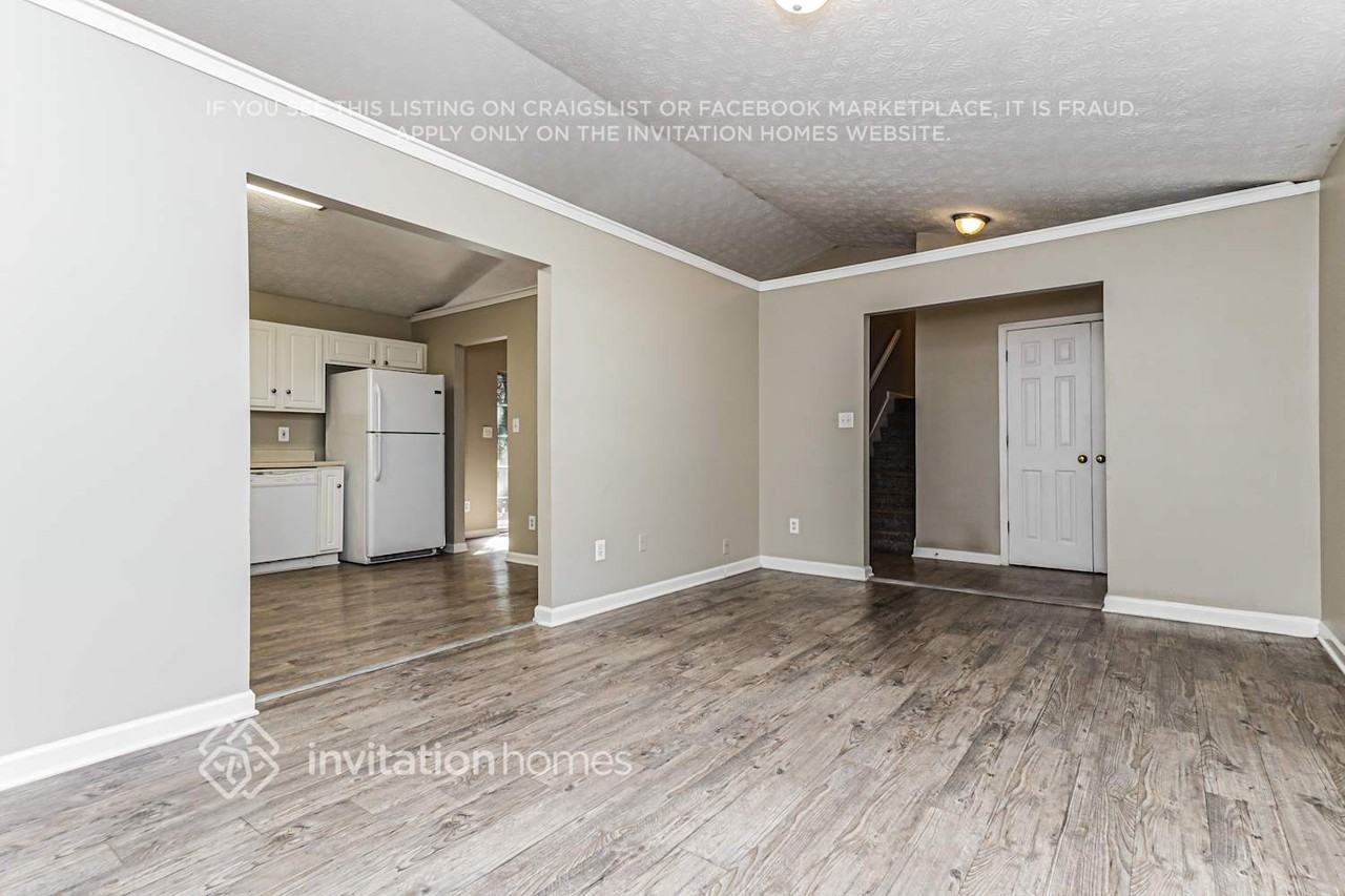 112 Old Hickory Pt - Photo 5 of 18