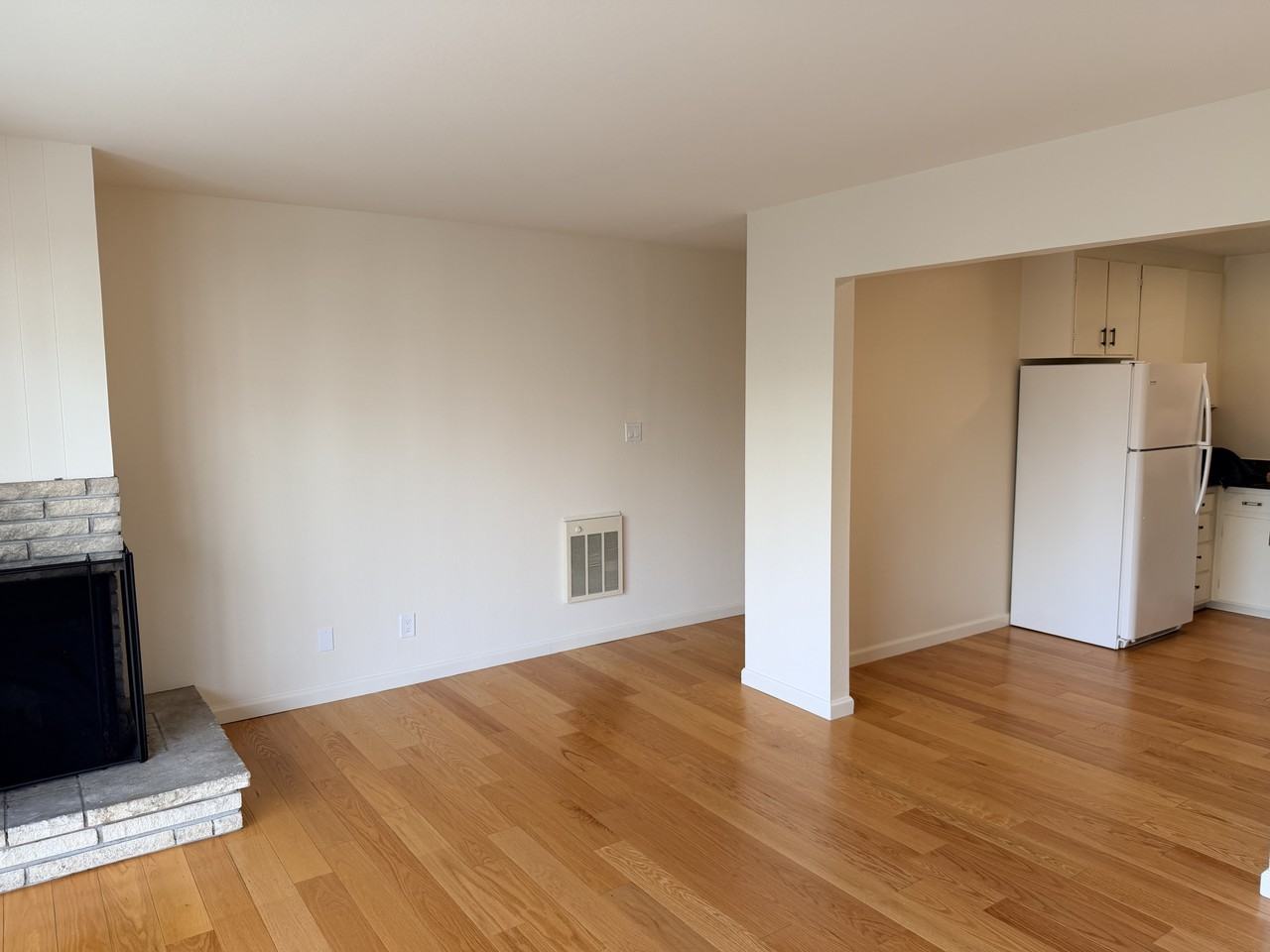 2035 Filbert Street #101 - Photo 5 of 10