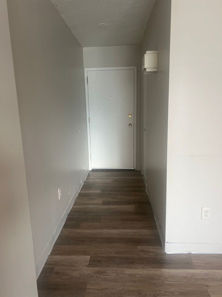 600A LLC - Photo 6 of 6