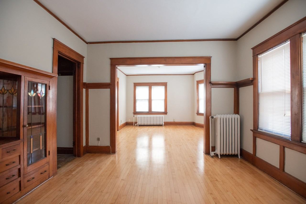 East Side Apartments Near UWM – Heat Included - Photo 2 of 13