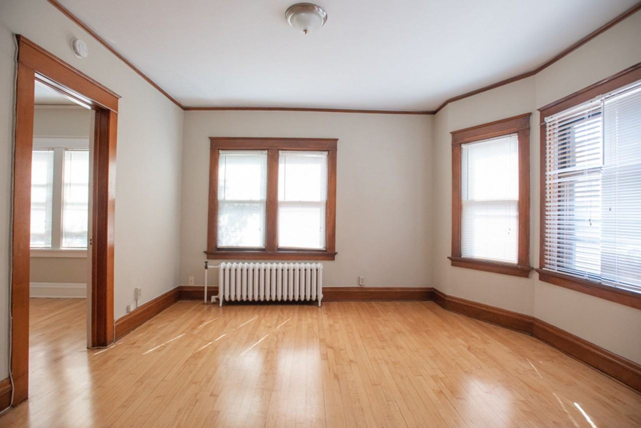 East Side Apartments Near UWM – Heat Included - Photo 6 of 13