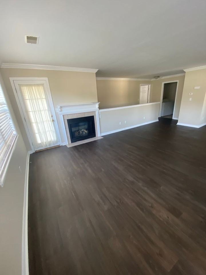 1560 - 1590  Southwestern Blvd. - Photo 5 of 16