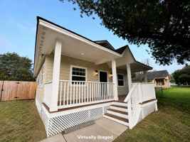 featured image of 1005 E 29th St
