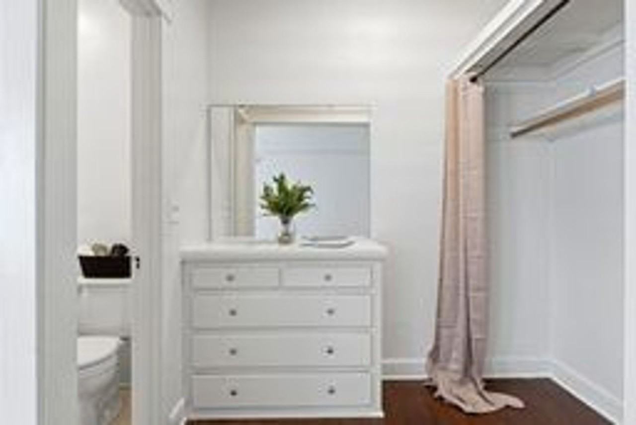 Melrose Apartments - Photo 4 of 22