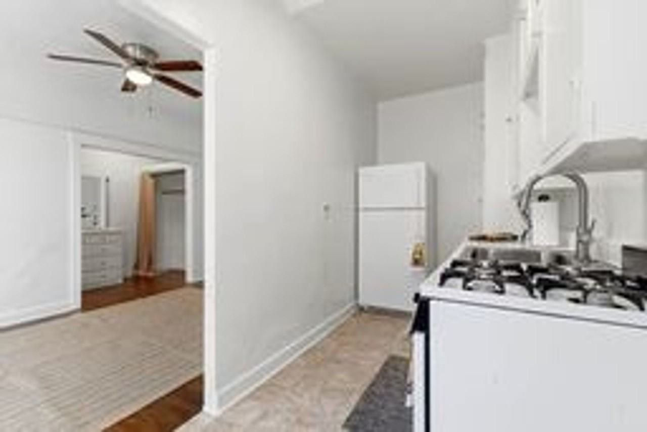 Melrose Apartments - Photo 6 of 22