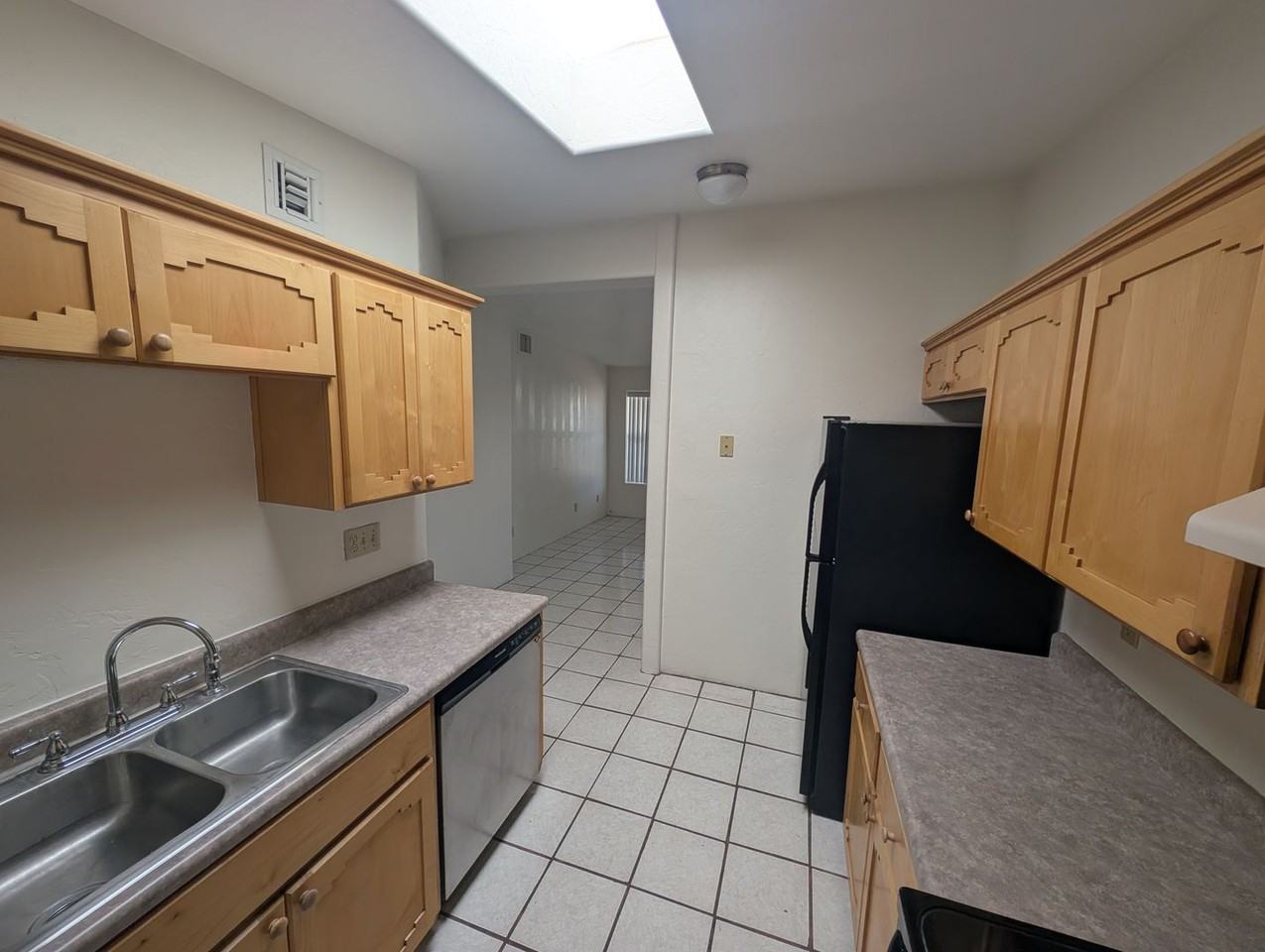 2319 N Sonoita Ave #1101 - Photo 7 of 19