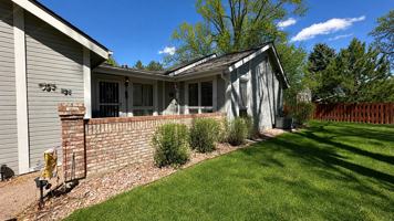 featured image of 636 Cheyenne Dr #1