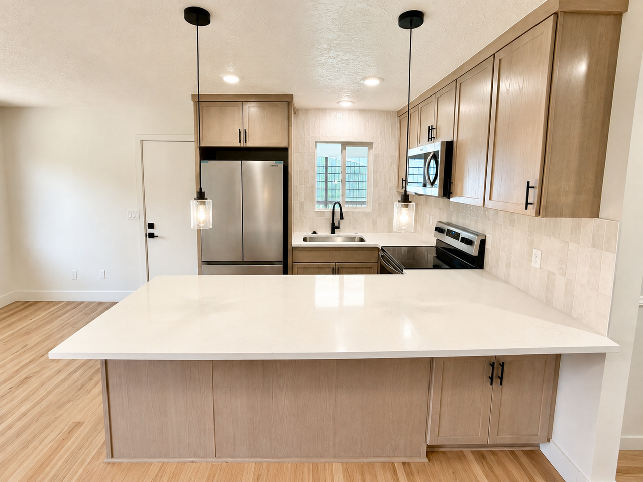 7407 Sw 36th Ave - Photo 6 of 33