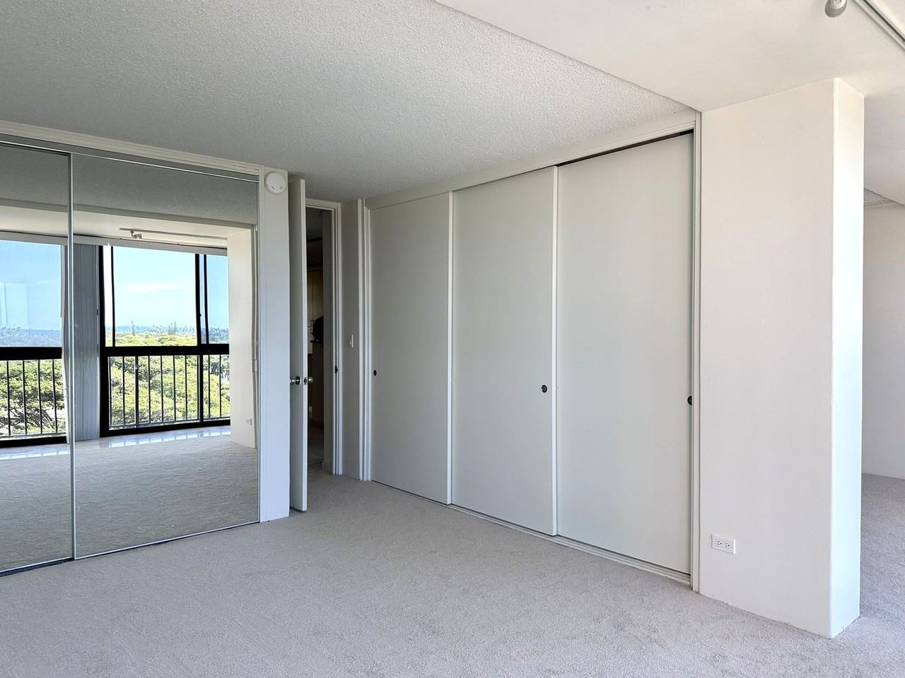 4300 Kahala Towers #A604 - Photo 7 of 16