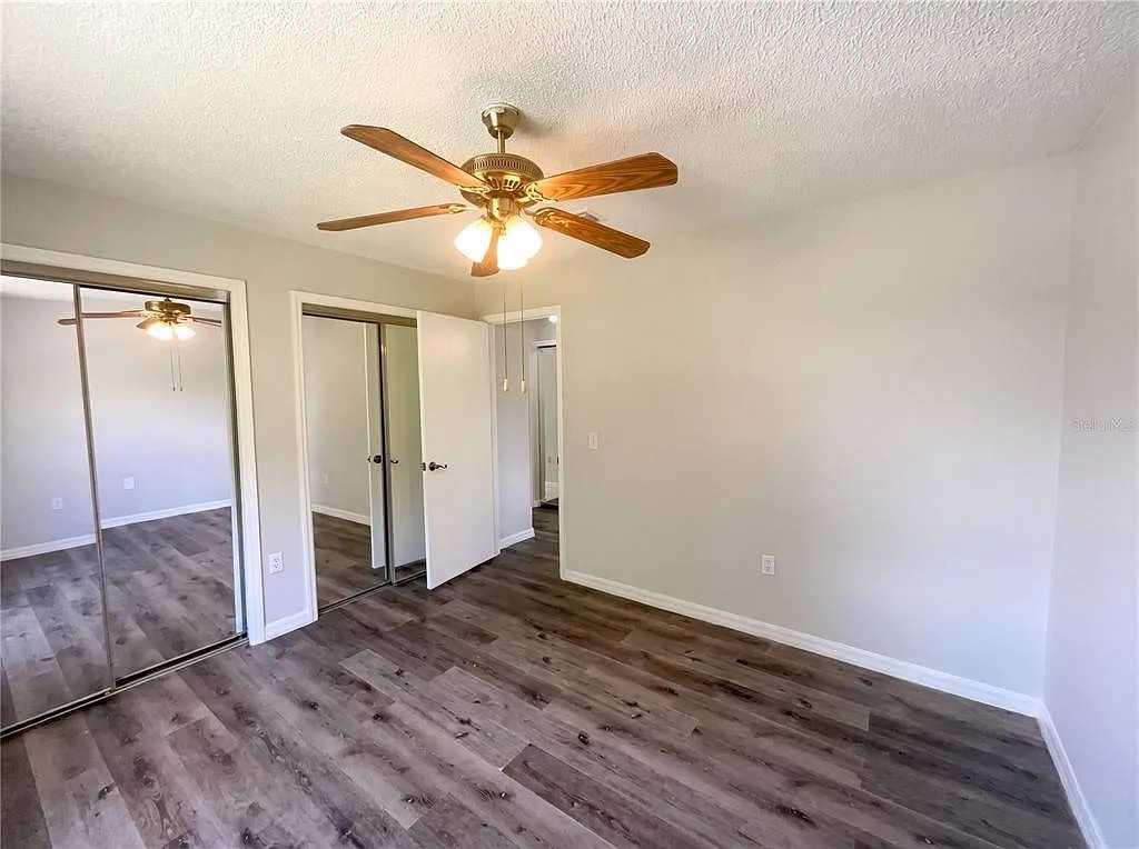 1750 Evergreen Court - Photo 6 of 7