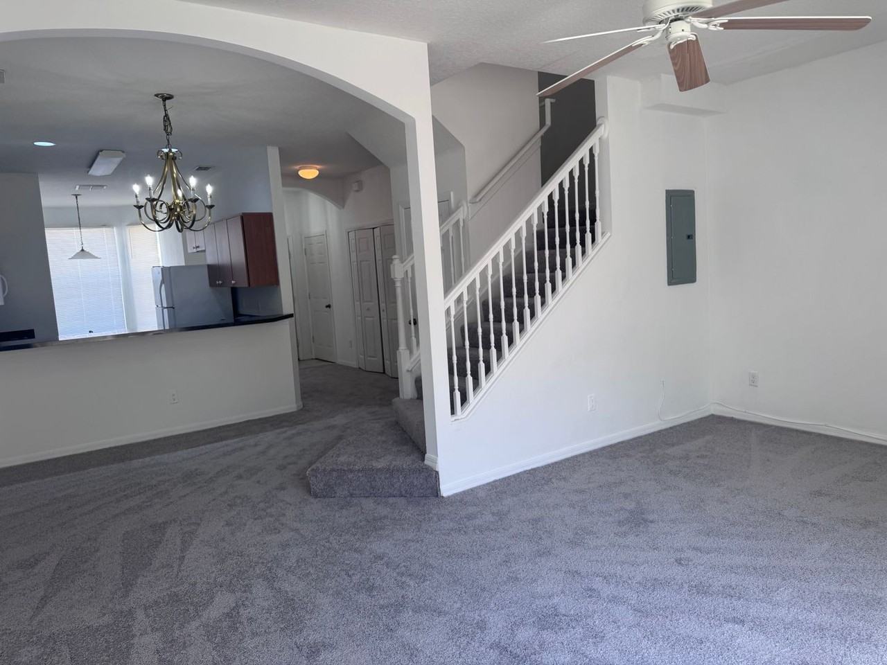 1194 S Beach Cir - Photo 3 of 38