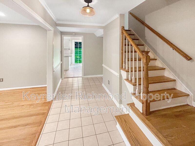 1509 Olde Coalmine Rd - Photo 3 of 21