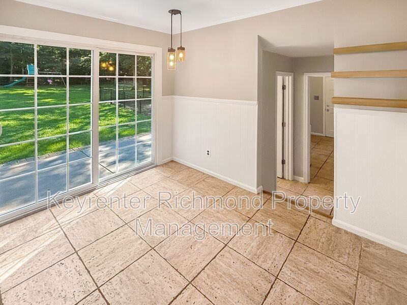 1509 Olde Coalmine Rd - Photo 7 of 21