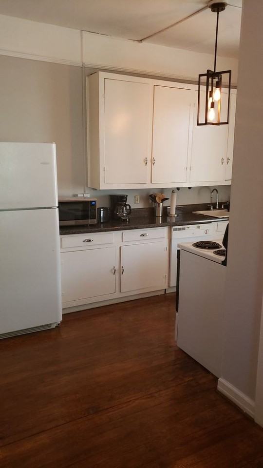 1806 E North Street - Photo 7 of 21