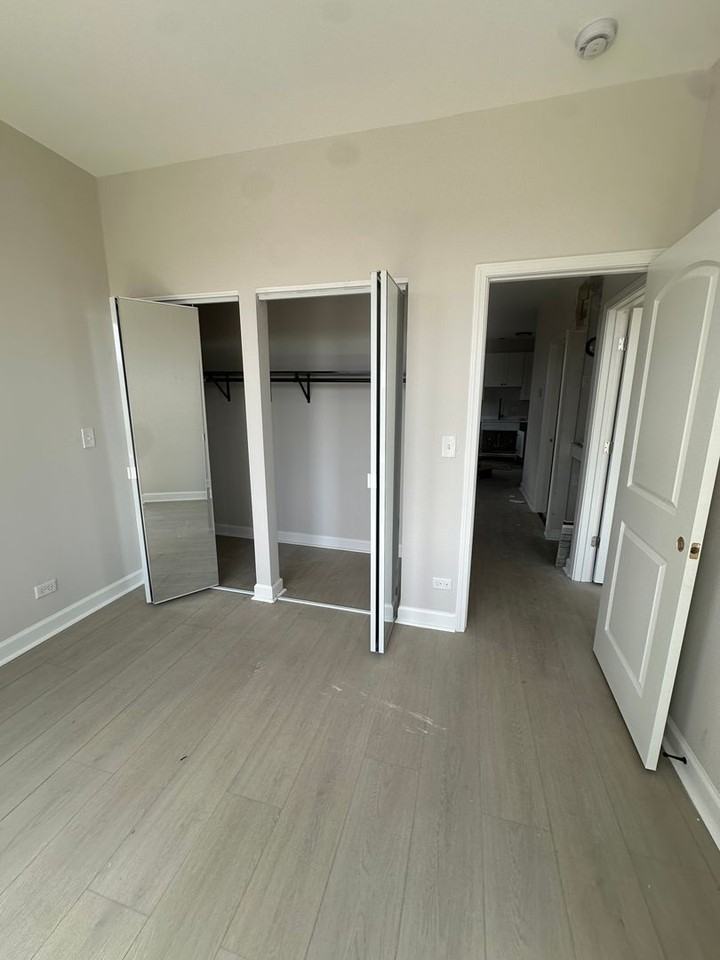 2744 W. 18th St - Photo 2 of 23
