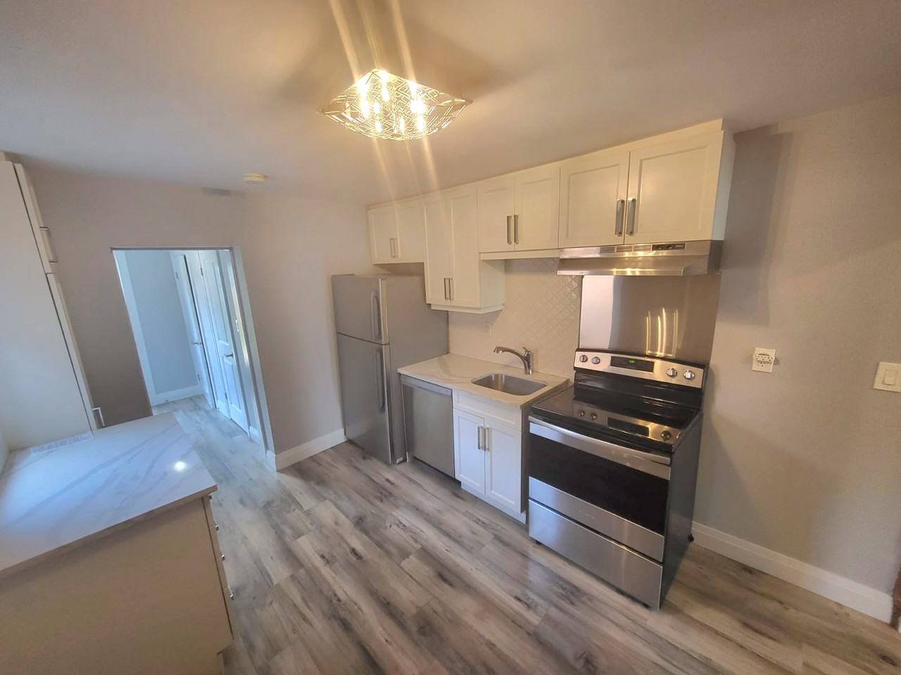 18 Crooks Street - Photo 2 of 11