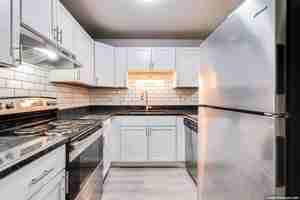 featured image of 2104 Camelot Ct
